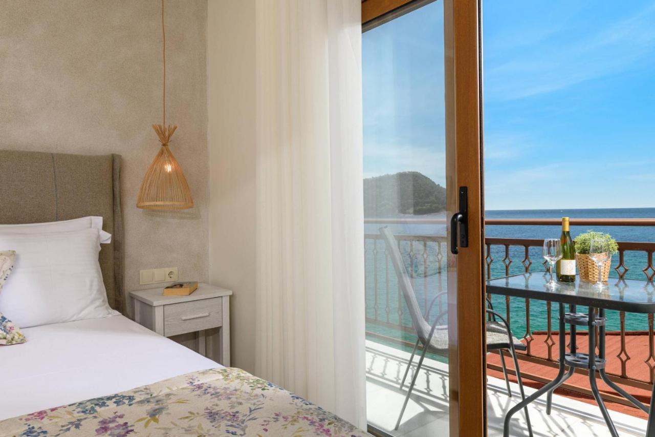 Faros View Bed & Breakfast กอยนิรา ภายนอก รูปภาพ